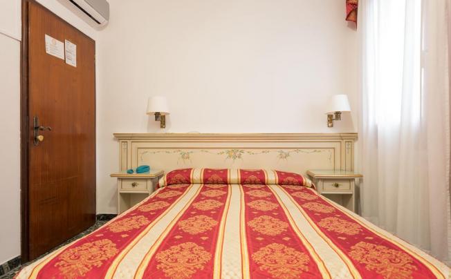 Фото отеля Basilea Hotel