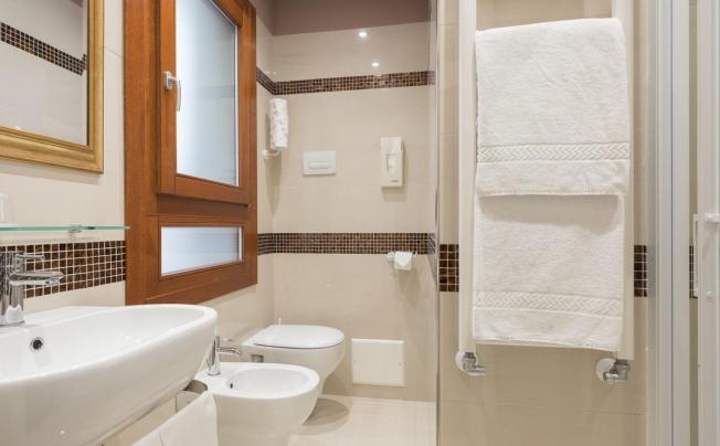 Фото отеля Basilea Hotel