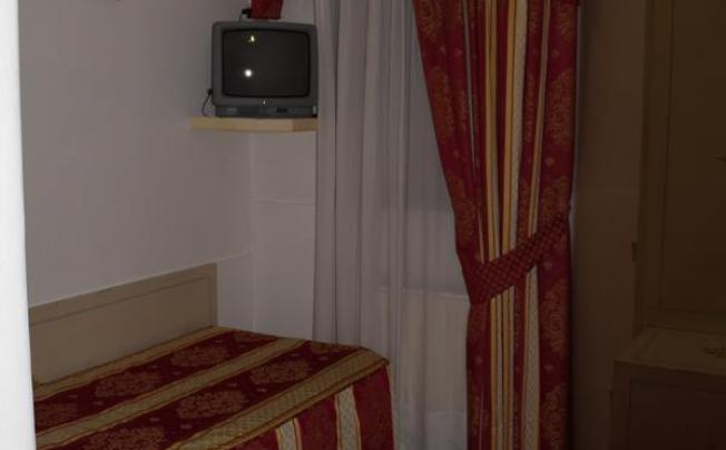Фото отеля Basilea Hotel