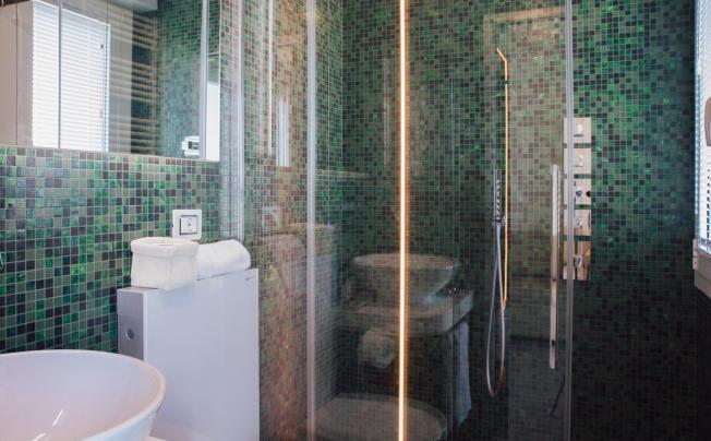 Фото отеля Adlon Hotel
