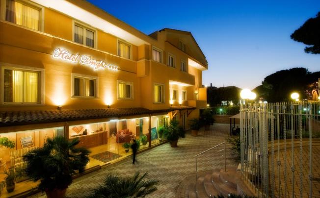 Фото отеля Bright Hotel