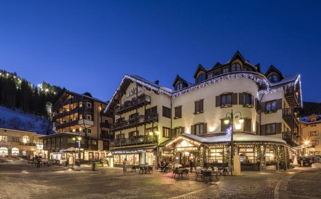 Фото отеля Chalet Del Sogno Hotel