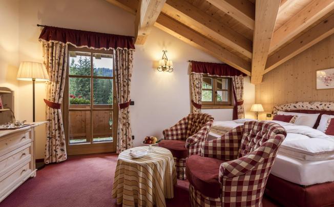 Фото отеля Chalet Del Sogno Hotel