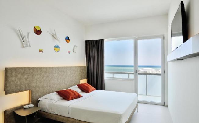 Фото отеля Cristallo Hotel