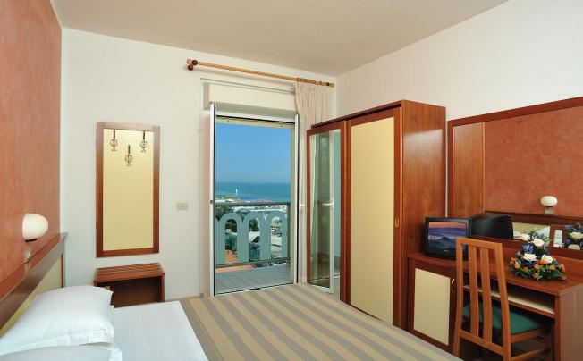 Фото отеля Adria Hotel MILANO MARITTIMA