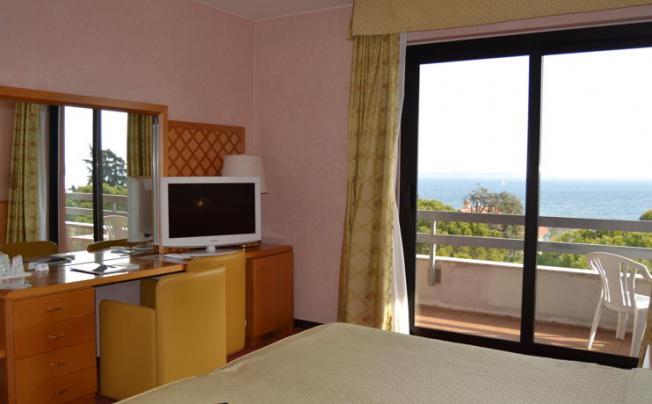 Фото отеля Hermitage Hotel Resort