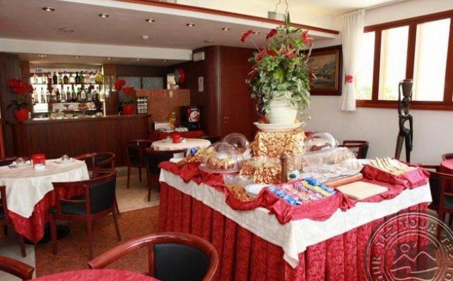 Фото отеля Suite Hotel Parioli