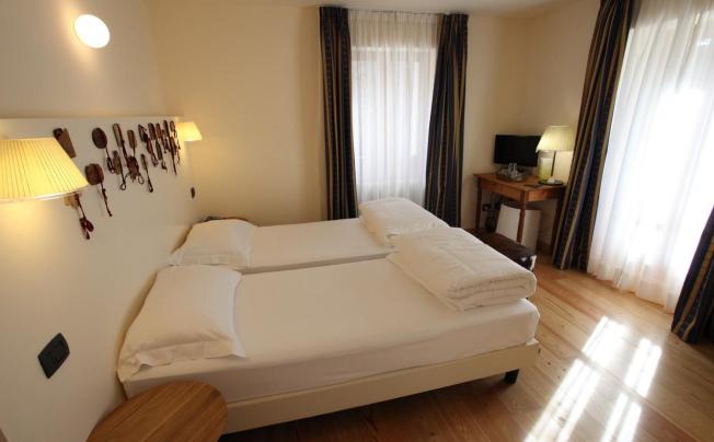 Фото отеля Berthod Hotel