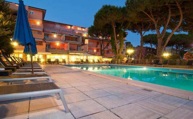 Фото отеля Versilia Palace