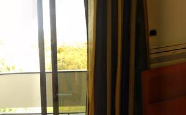 Фото отеля Mirabeau Park Hotel