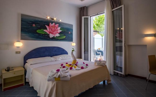 Фото отеля Villa Dei Fiori Hotel
