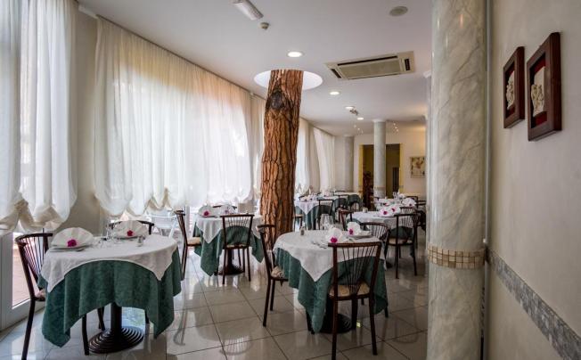 Фото отеля Villa Dei Fiori Hotel