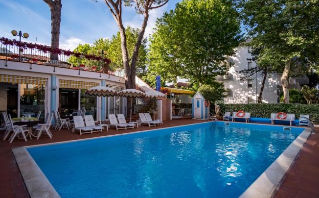 Фото отеля Villa Dei Fiori Hotel