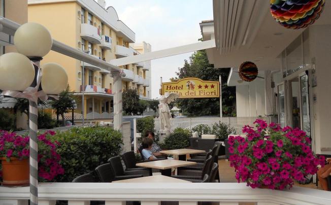 Фото отеля Villa Dei Fiori Hotel