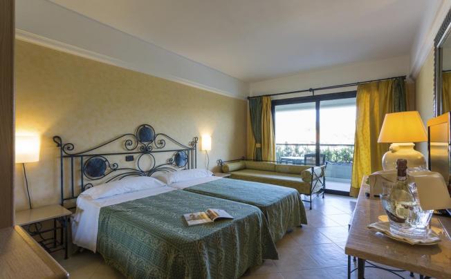 Фото отеля Fiesta Athenee Palace 