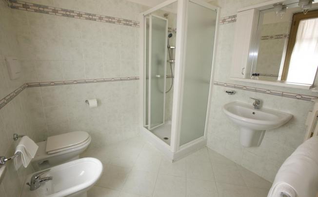 Фото отеля Adriatic Hotel Rome