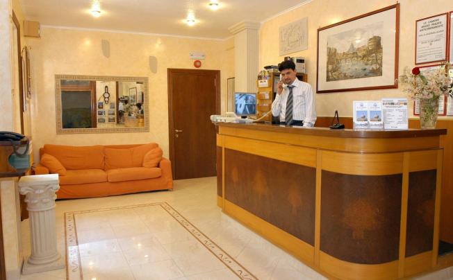 Фото отеля Adriatic Hotel Rome
