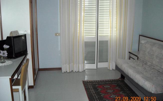 Фото отеля HOTEL LILIANA