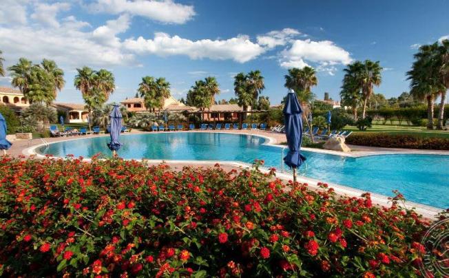 Фото отеля Lantana Resort