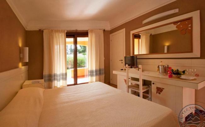 Фото отеля Lantana Resort