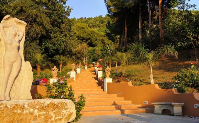 Фото отеля Residenza Porto Pirgos La Spagnola