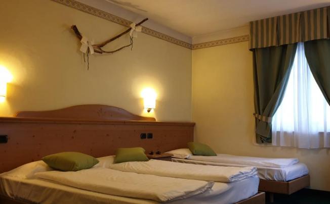 Фото отеля Bernard Hotel