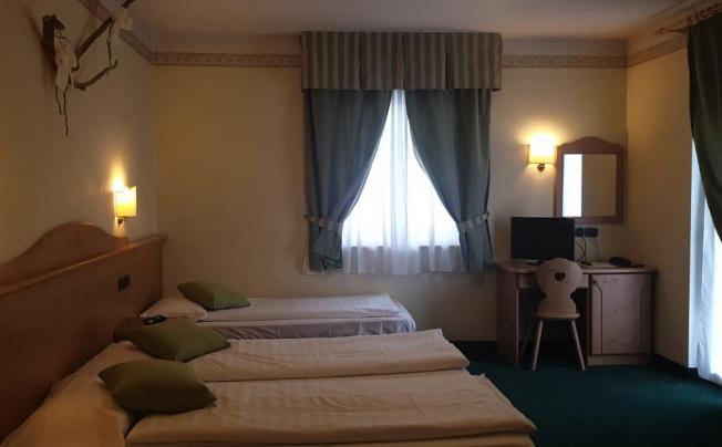 Фото отеля Bernard Hotel