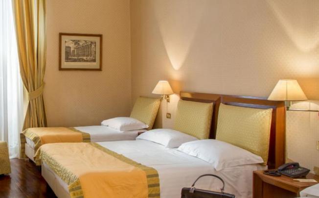 Фото отеля 9 Hotel Cesari