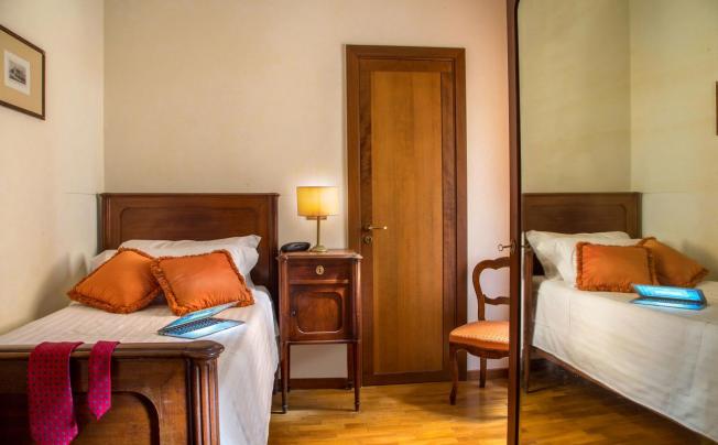Фото отеля 9 Hotel Cesari