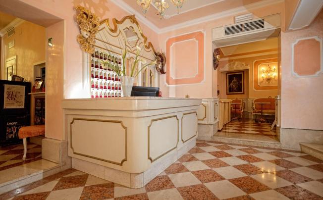 Фото отеля Canaletto Hotel