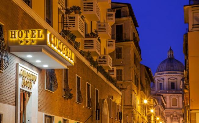 Фото отеля Colosseum Hotel