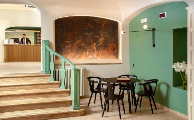 Фото отеля Colosseum Hotel