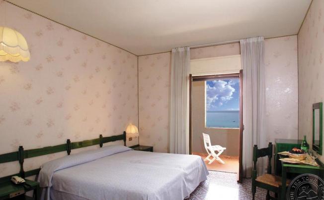 Фото отеля Saracen Hotel