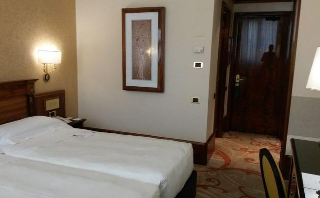 Фото отеля UNA HOTEL SCANDINAVIA 