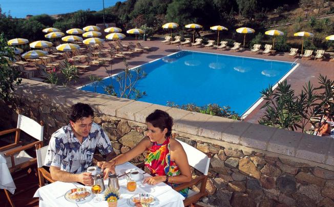 Фото отеля Baia Delle Ginestre Hotel