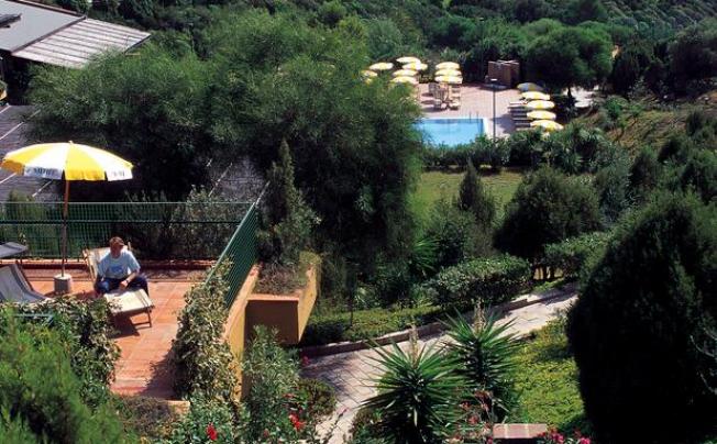 Фото отеля Baia Delle Ginestre Hotel