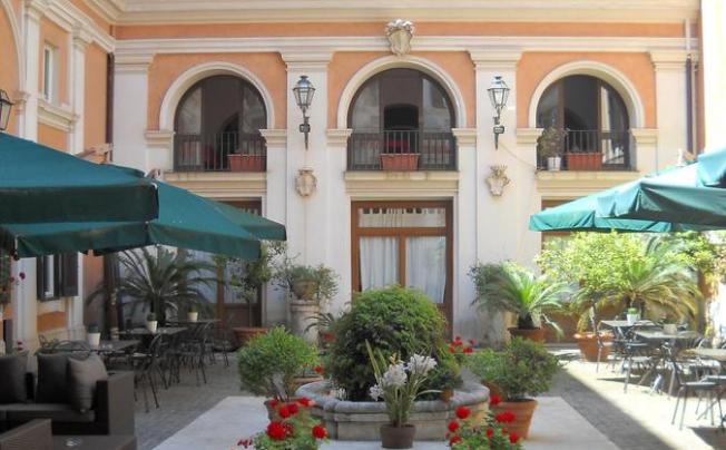 Фото отеля Antico Palazzo Rospigliosi Hotel