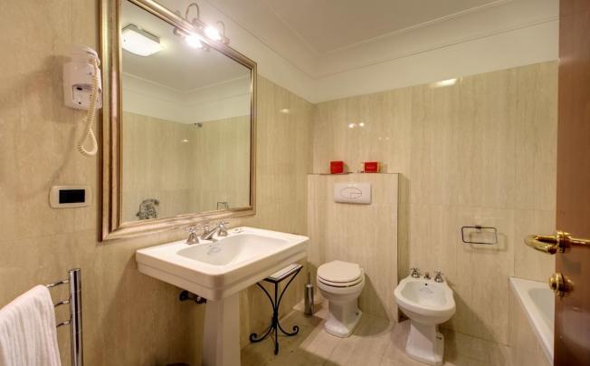 Фото отеля Antico Palazzo Rospigliosi Hotel