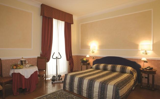 Фото отеля Antico Palazzo Rospigliosi Hotel