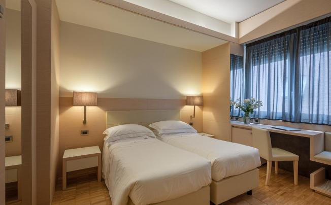 Фото отеля Ariston Hotel Milano