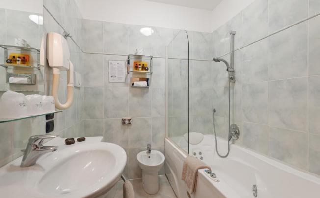 Фото отеля Ariston Hotel Milano