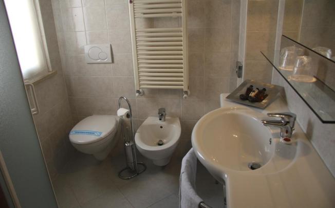 Фото отеля Ariston Hotel Milano