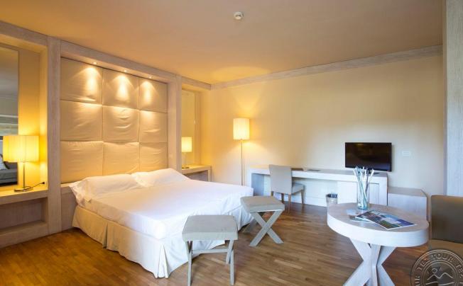Фото отеля Green Park Resort