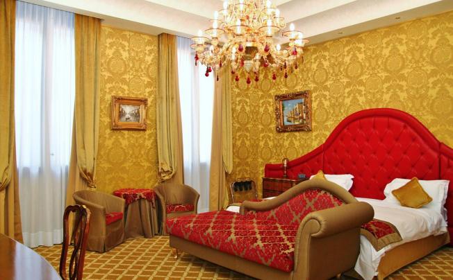 Фото отеля Pesaro palace
