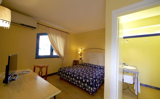 Фото отеля Le Dune Village Mortelle Messina