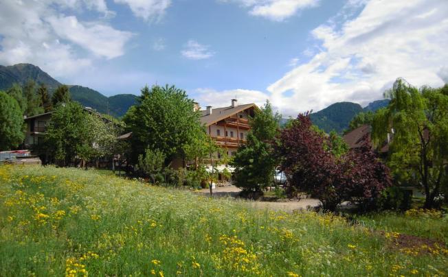 Фото отеля BELLARIA CARANO HOTEL