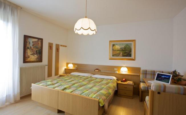 Фото отеля BELLARIA CARANO HOTEL