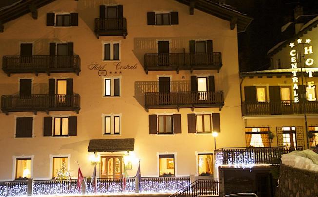 Фото отеля Centrale hotel Courmayeur