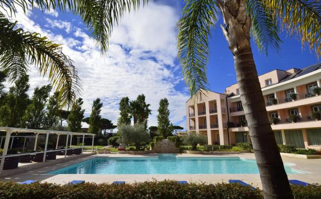 Фото отеля Golden Tulip Rome Airport 