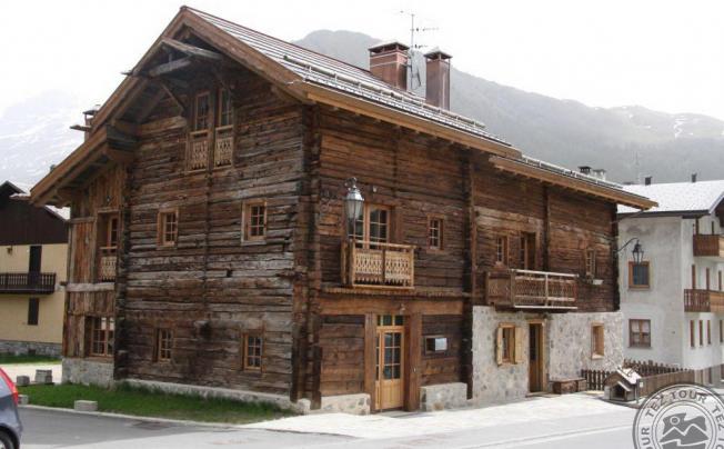 Фото отеля Living Canton